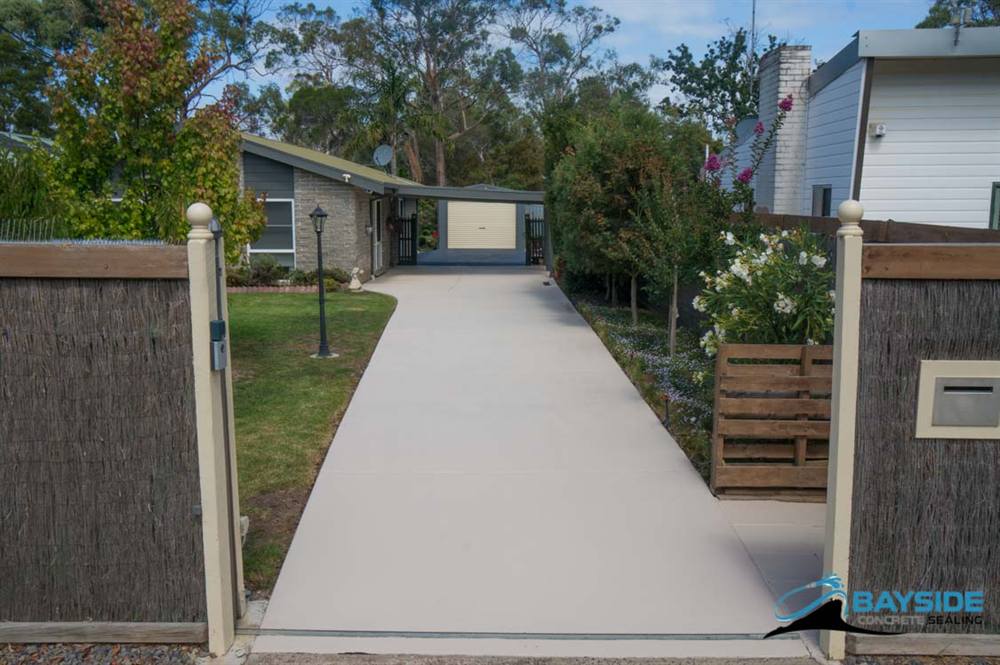 Sealed driveway with clean finish in Melbourne’s Bayside suburbs